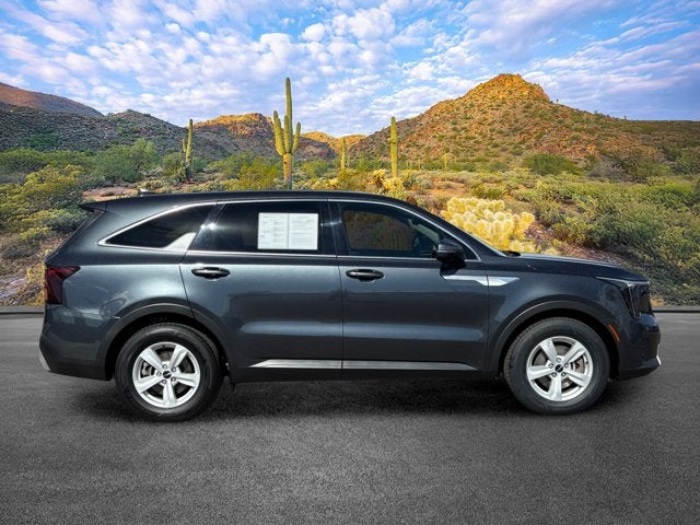 2024 Kia Sorento LX