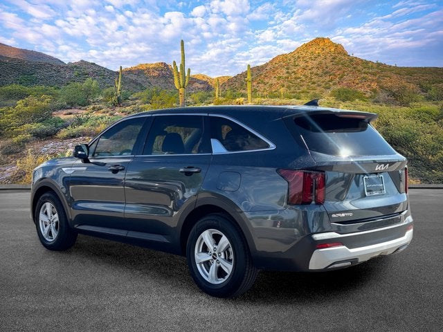 2024 Kia Sorento LX
