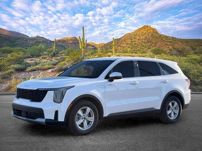 2025 Kia Sorento LX