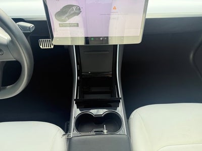 2018 Tesla Model 3 Base
