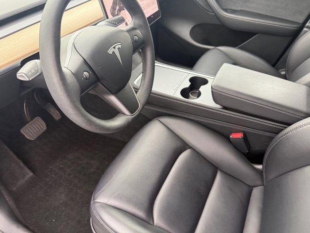 2023 Tesla Model Y RWD