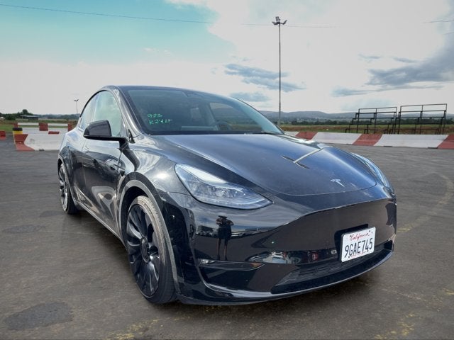 2023 Tesla Model Y Performance