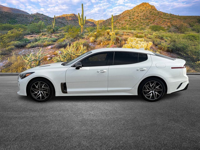 2022 Kia Stinger GT-Line