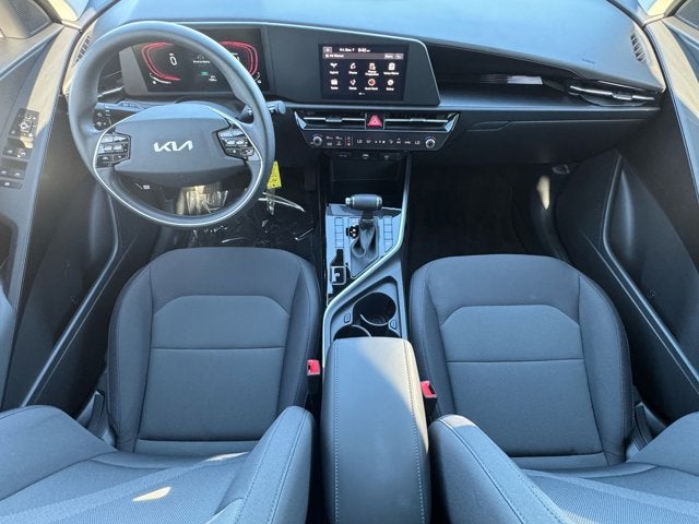 2024 Kia Niro LX