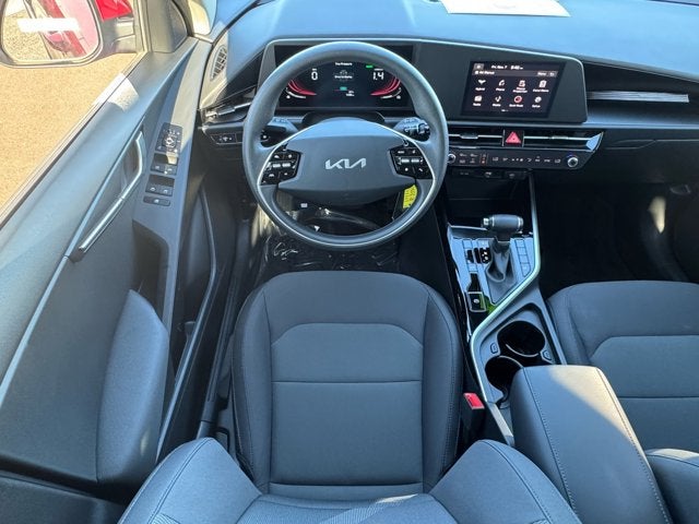 2024 Kia Niro LX
