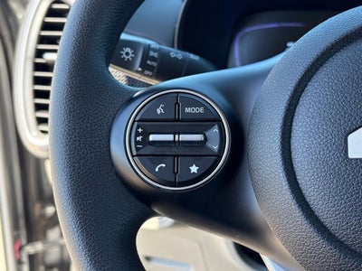 2025 Kia Soul Base