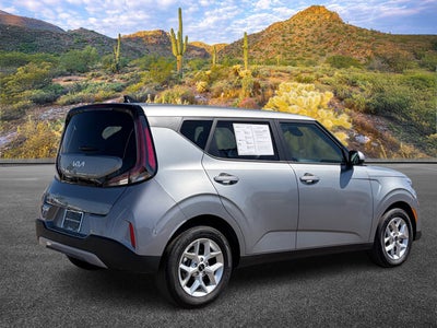 2025 Kia Soul Base