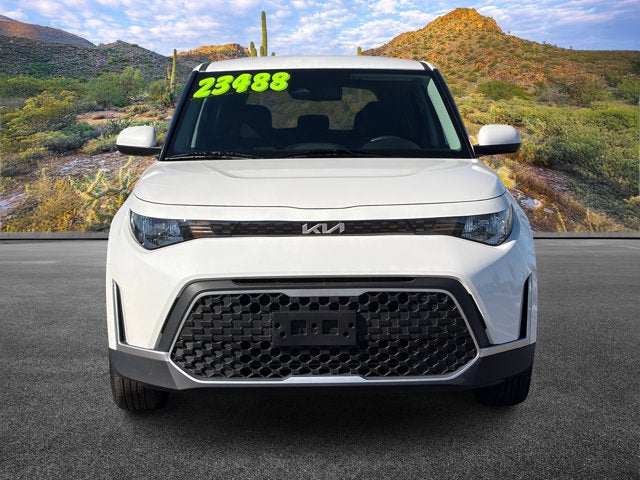 2025 Kia Soul Base