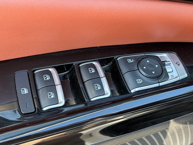 2023 Kia Carnival SX