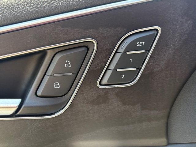 2023 Audi Q7 Premium Plus